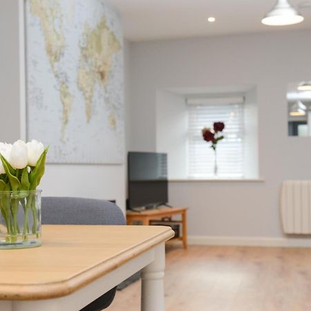 גלוואיי The Red Keep Fab Location - Two Bed - Two Bathrooms -Townhouse מראה חיצוני תמונה