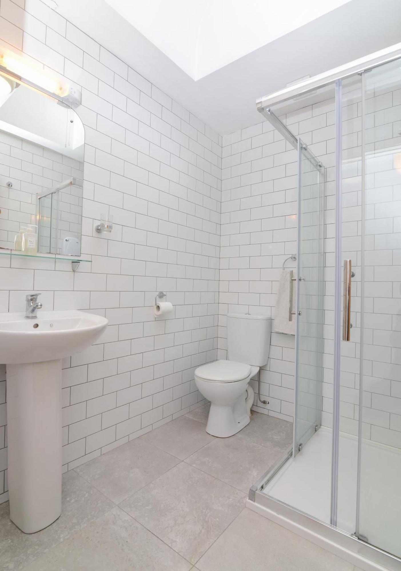 גלוואיי The Red Keep Fab Location - Two Bed - Two Bathrooms -Townhouse מראה חיצוני תמונה