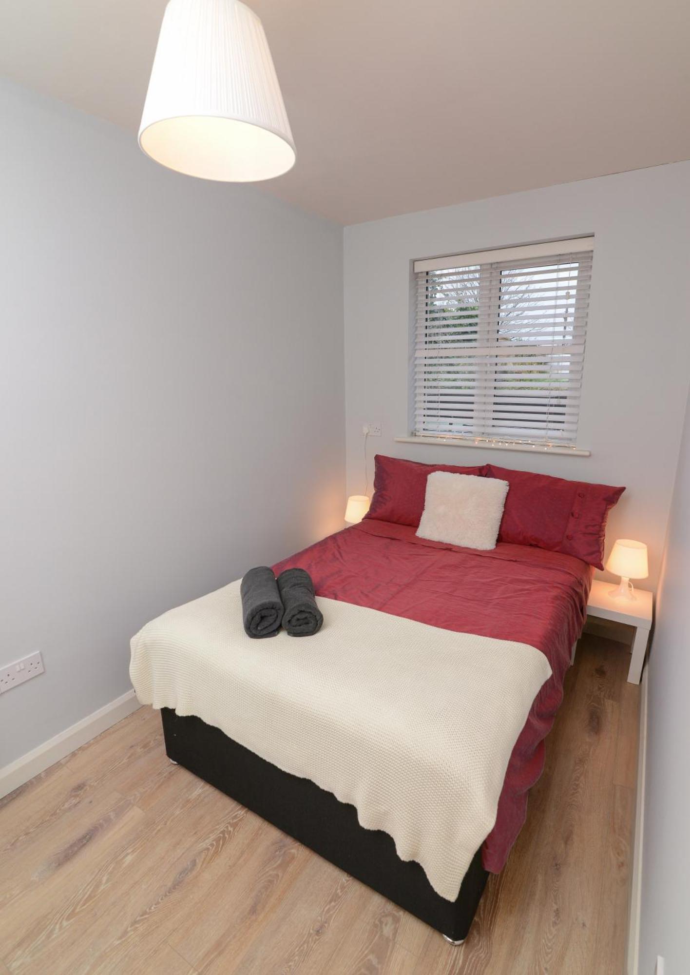 גלוואיי The Red Keep Fab Location - Two Bed - Two Bathrooms -Townhouse מראה חיצוני תמונה